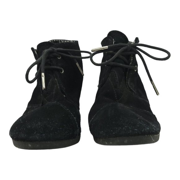 Toms Desert Wedge Ankle Boots US 7 EU 37.5 Booties Black Suede Leather Lace Up - Picture 4 of 11